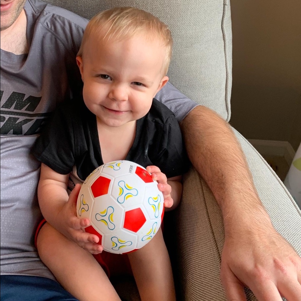 Meet your Posher, Christie! - Picture 7 of 7